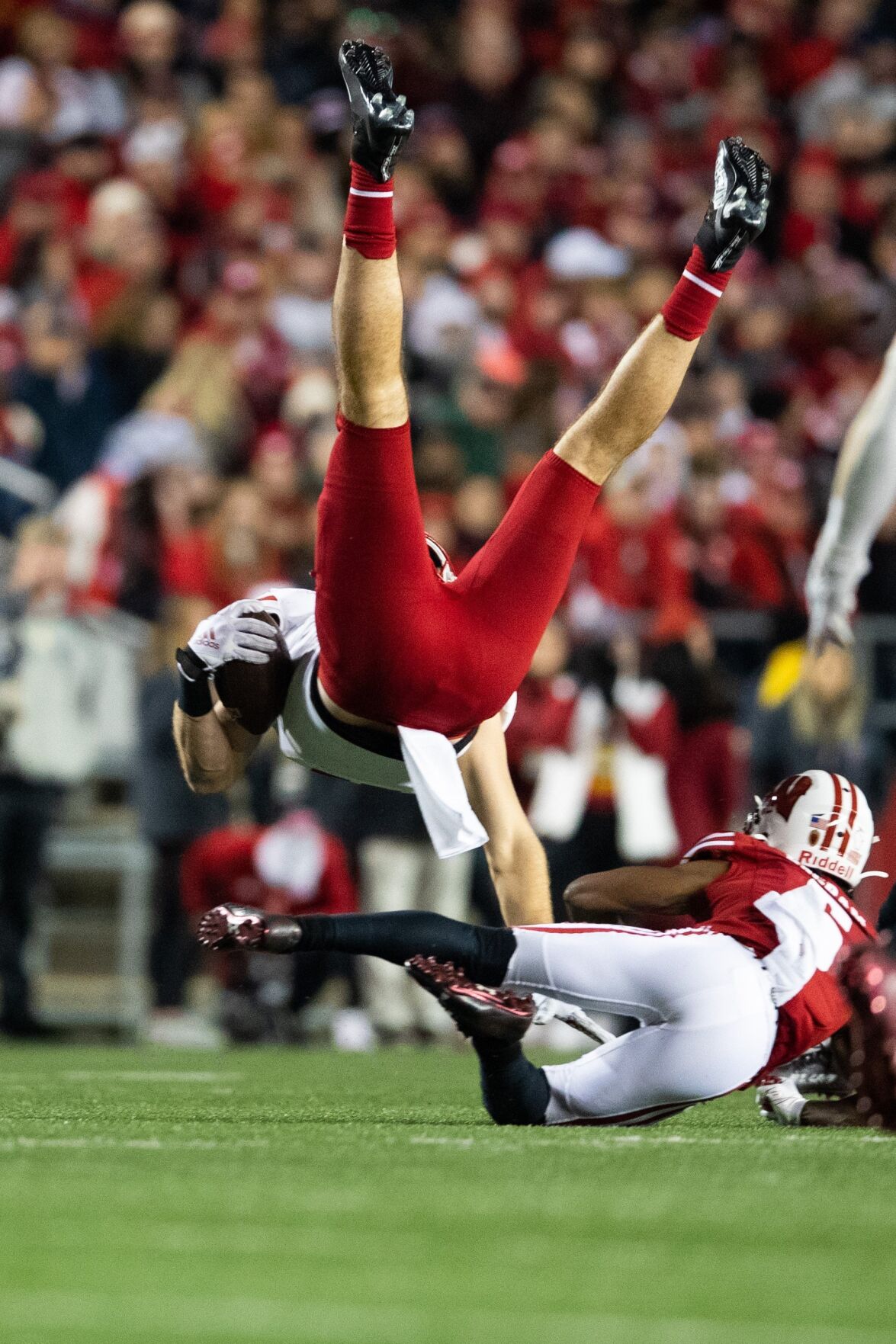 112122-owh-spo-nebraskawisconsin-ar25